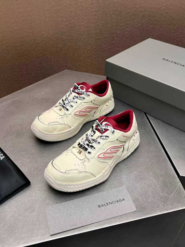 Кроссовки САДОВОД официальный интернет-каталог