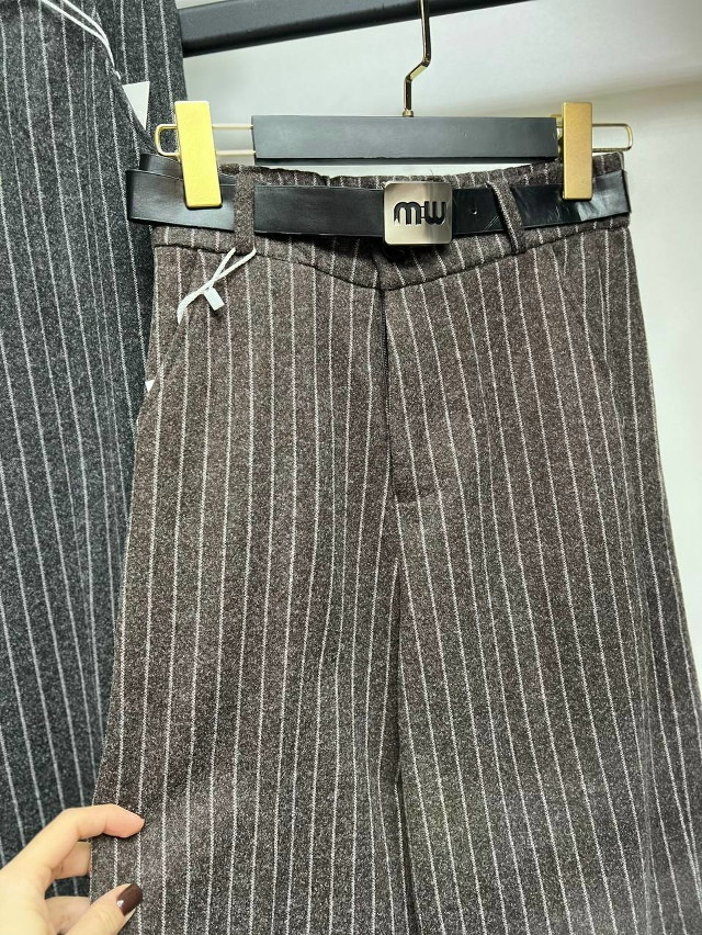 Женские брюки коричневые