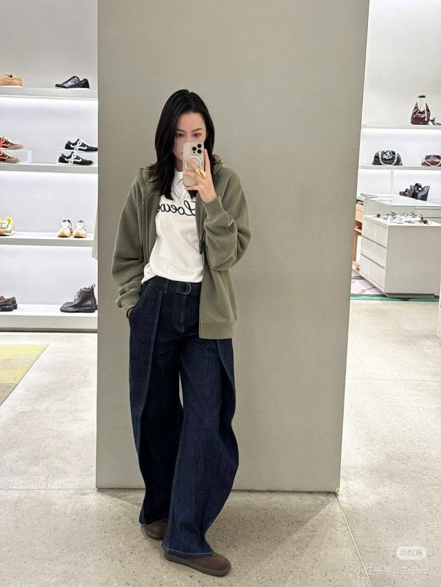 джинсы синие купить в Интернет-магазине Садовод База - цена 14500 руб Садовод интернет-каталог