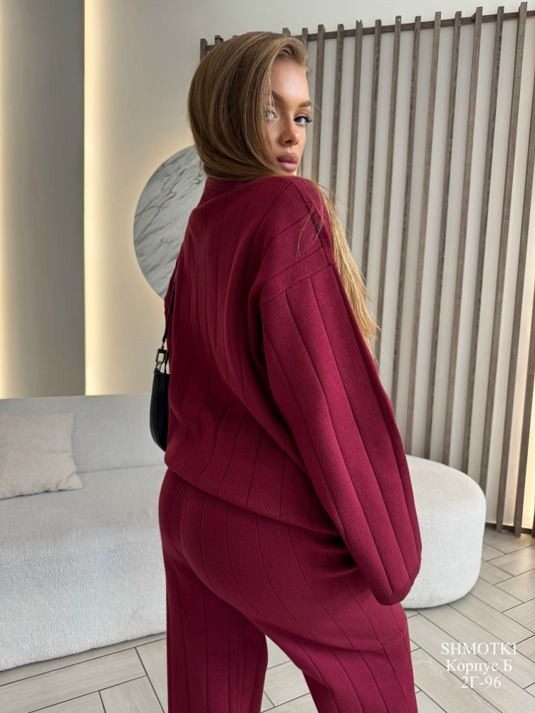 Женский костюм красный купить в Интернет-магазине Садовод База - цена 1700 руб Садовод интернет-каталог
