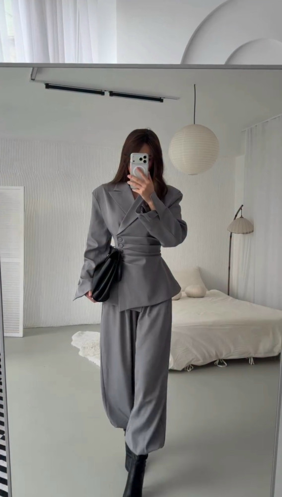 Женский костюм серый купить в Интернет-магазине Садовод База - цена 2800 руб Садовод интернет-каталог