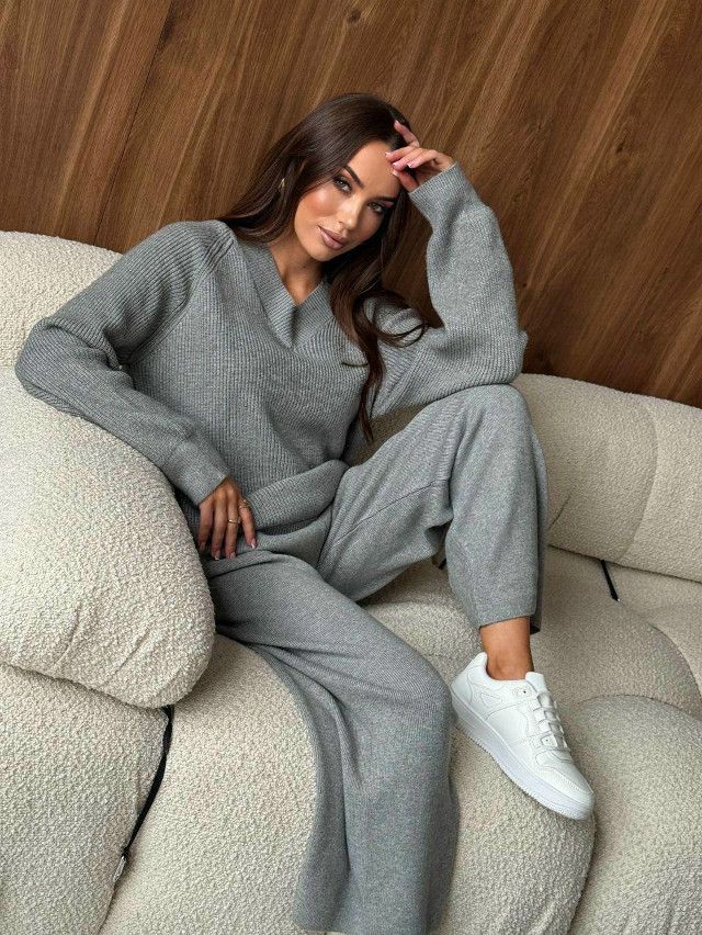 Женский костюм серый купить в Интернет-магазине Садовод База - цена 2400 руб Садовод интернет-каталог