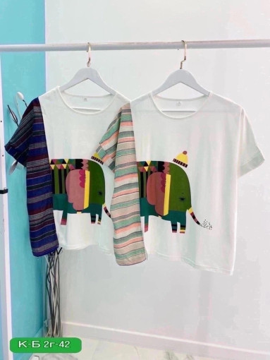 Женская футболка выполнена из хлопка декоративная вставка лен и имеет оверсайз крой САДОВОД официальный интернет-каталог