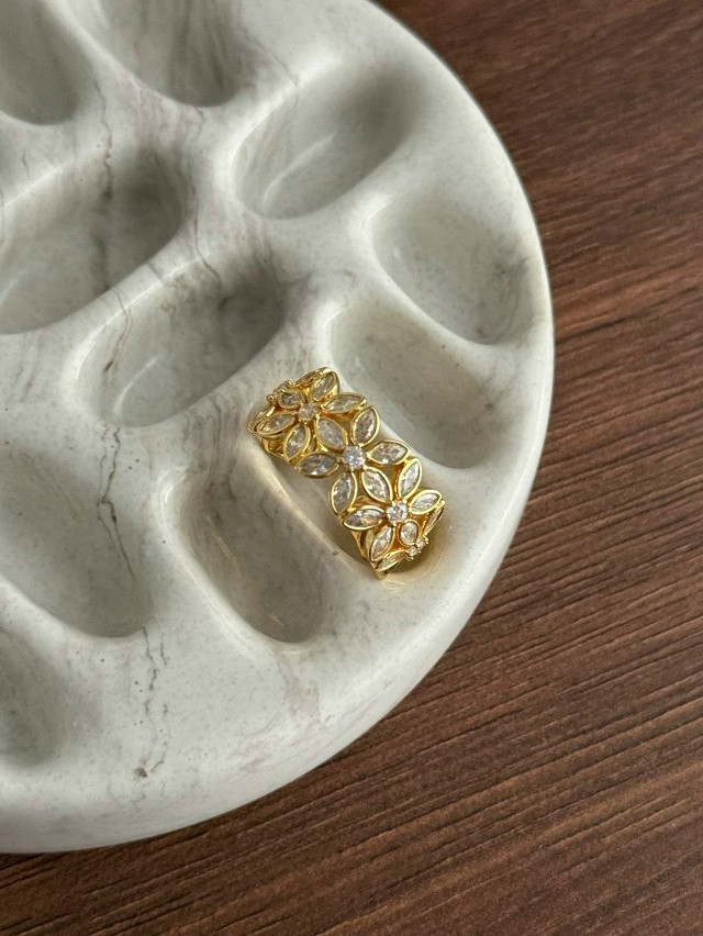 ⚜️ Кольцо с камнями купить в Интернет-магазине Садовод База - цена 300 руб Садовод интернет-каталог