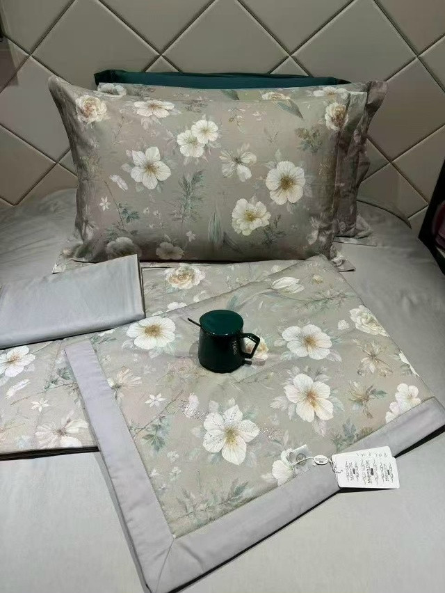 Постельное белье с готовым одеялом ❤️