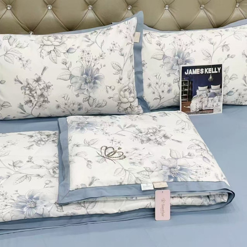 Семейный Комплект постельного белья с готовым одеялом  от бренда САДОВОД официальный интернет-каталог