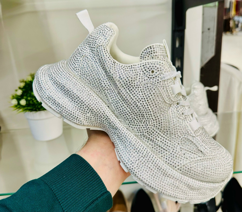 Кроссовки женские белые купить в Интернет-магазине Садовод База - цена 1699 руб Садовод интернет-каталог