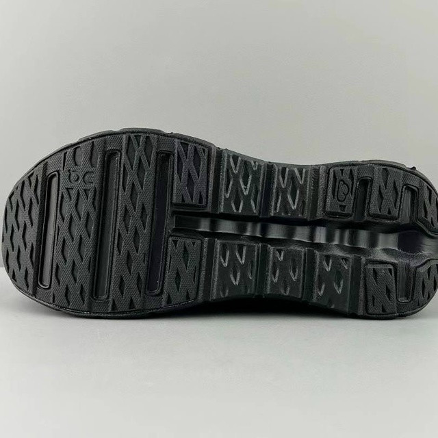 КРОССОВКИ черные купить в Интернет-магазине Садовод База - цена 13000 руб Садовод интернет-каталог