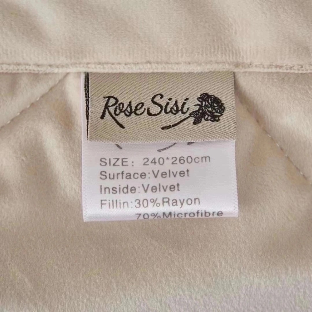 Покрывало на кровать с двумя наволочками купить в Интернет-магазине Садовод База - цена 3700 руб Садовод интернет-каталог