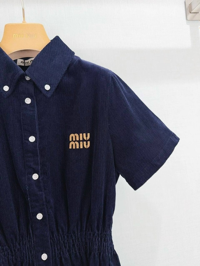 Платье темно-синее купить в Интернет-магазине Садовод База - цена 14500 руб Садовод интернет-каталог