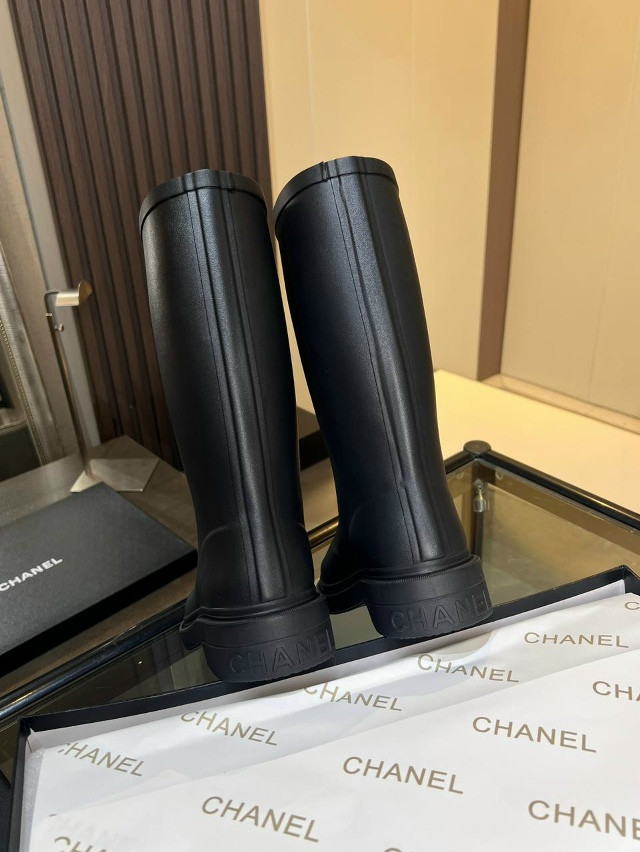 Cапоги женские черные купить в Интернет-магазине Садовод База - цена 12000 руб Садовод интернет-каталог