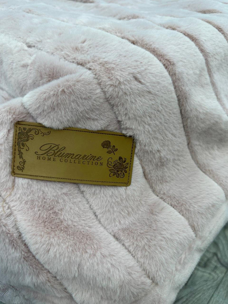 Плед покрывала от фирмы Blumarine купить в Интернет-магазине Садовод База - цена 1099 руб Садовод интернет-каталог