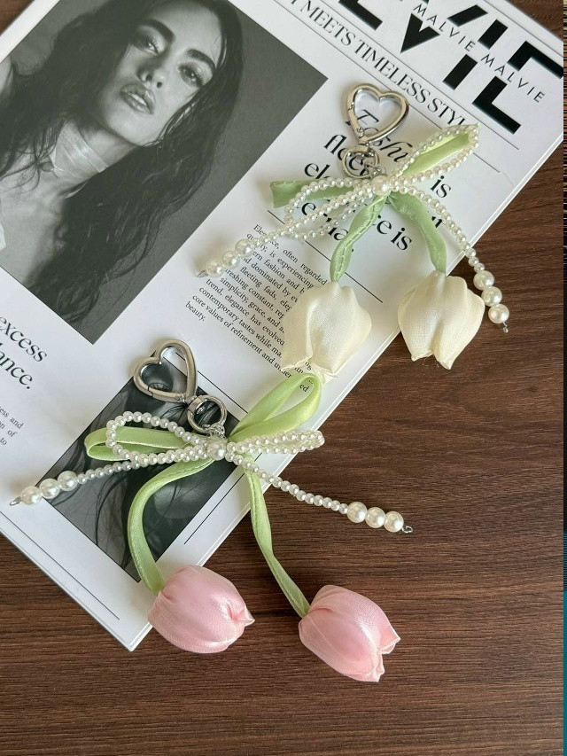 🌷Брелок-обвес на сумку «Тюльпан» купить в Интернет-магазине Садовод База - цена 200 руб Садовод интернет-каталог