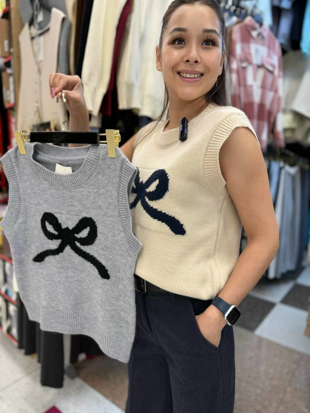 Жилетка женская бежевая