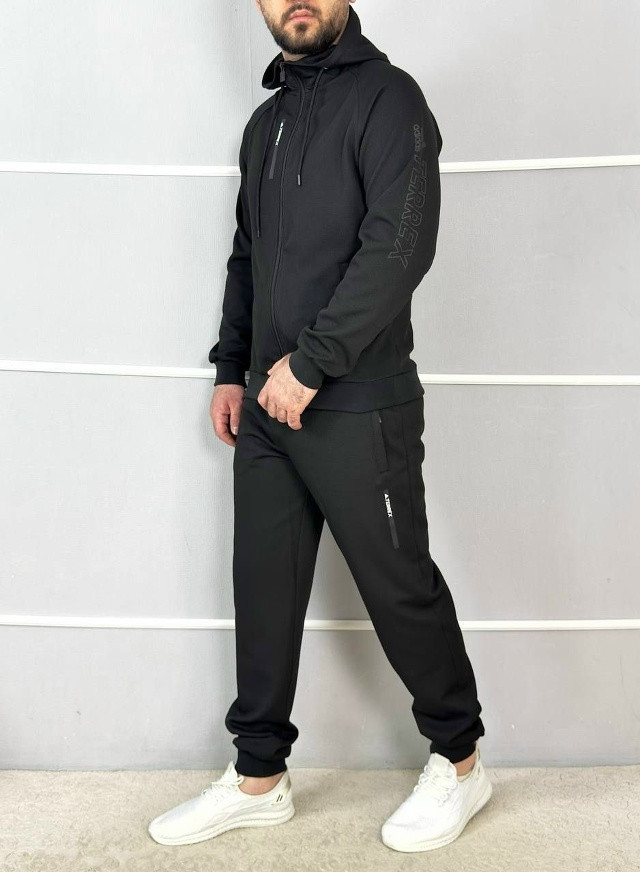 СПОРТИВНЫЙ КОСТЮМ купить в Интернет-магазине Садовод База - цена 2000 руб Садовод интернет-каталог