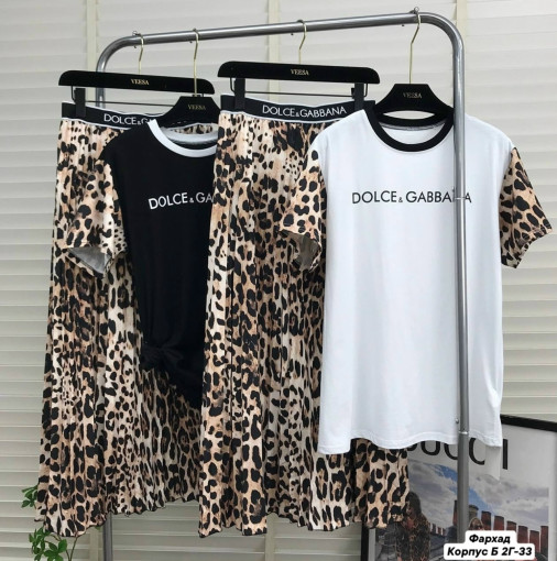 Нежный и стильный леопардовый костюм ( DOLCE & GABBANA ) Футболка+юбка поможет вам оставаться в тренде этим летом САДОВОД официальный интернет-каталог