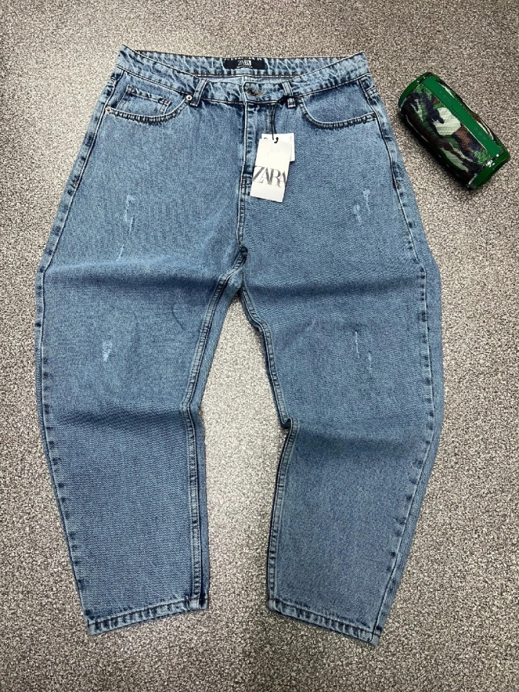 Джинсы голубые