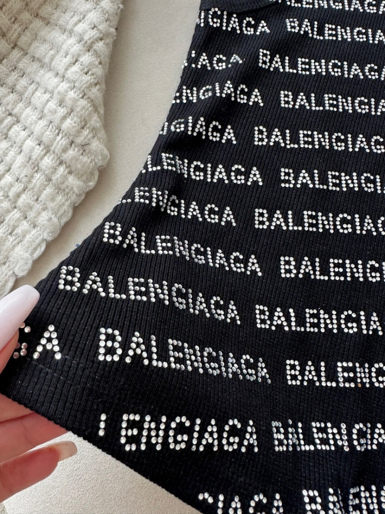 ⚜️ Стильный топ Balenciaga купить в Интернет-магазине Садовод База - цена 1100 руб Садовод интернет-каталог