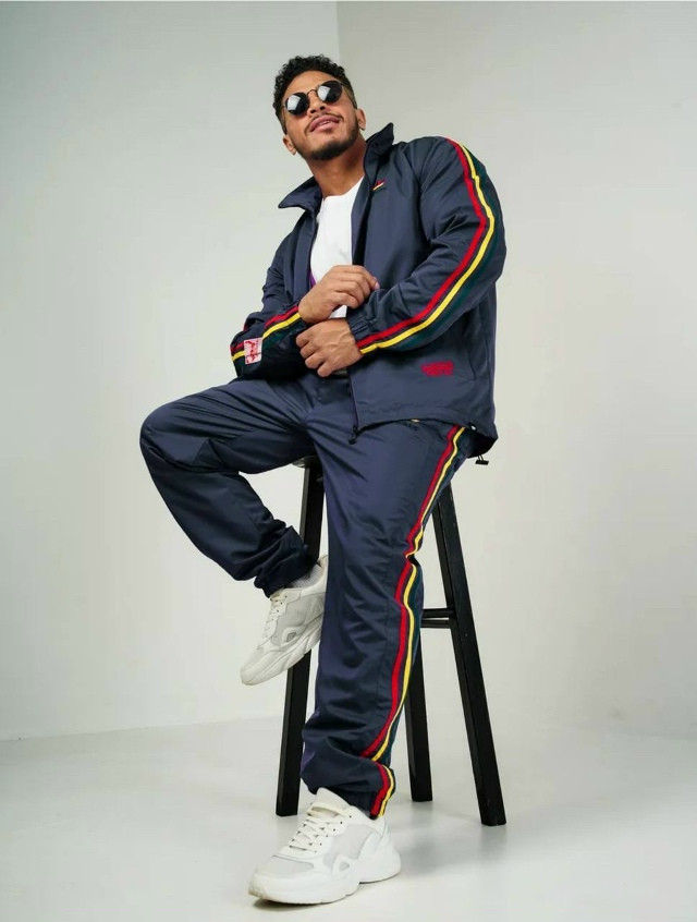 Спортивный костюм купить в Интернет-магазине Садовод База - цена 3500 руб Садовод интернет-каталог