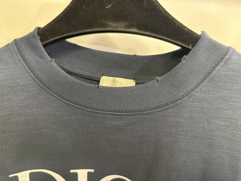 Женская футболка темно-синяя купить в Интернет-магазине Садовод База - цена 2000 руб Садовод интернет-каталог