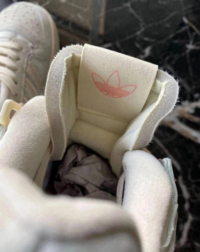 🔹Кроссовки женские 👟 купить в Интернет-магазине Садовод База - цена 1400 руб Садовод интернет-каталог