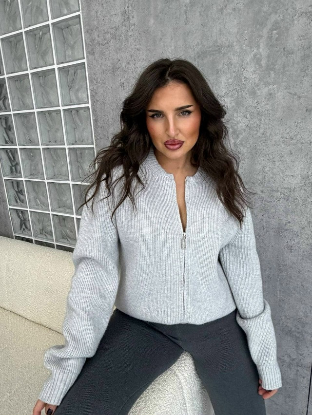 Свитер на молнии купить в Интернет-магазине Садовод База - цена 1600 руб Садовод интернет-каталог