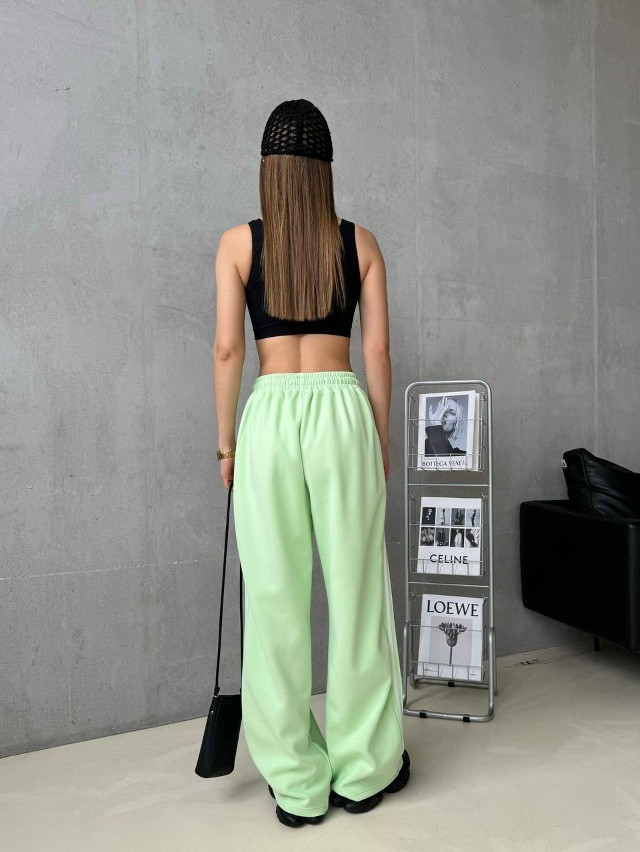 Штаны с лампасами купить в Интернет-магазине Садовод База - цена 1600 руб Садовод интернет-каталог