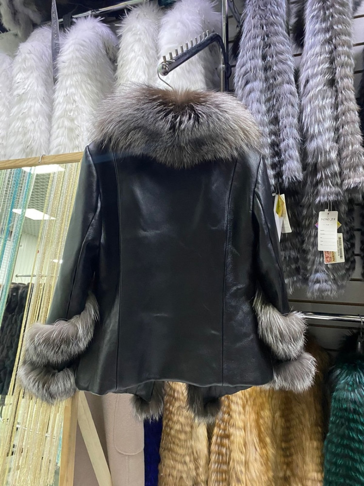 Куртка черная купить в Интернет-магазине Садовод База - цена 11500 руб Садовод интернет-каталог