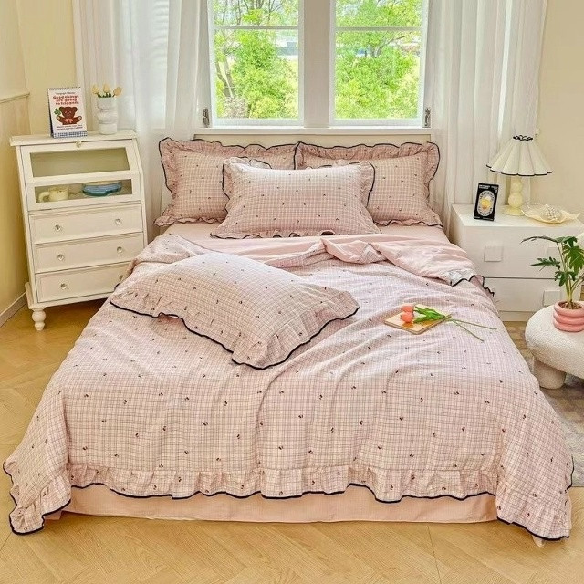 Комплект постельного белья с готовым одеялом из жатой ткани купить в Интернет-магазине Садовод База - цена 2300 руб Садовод интернет-каталог