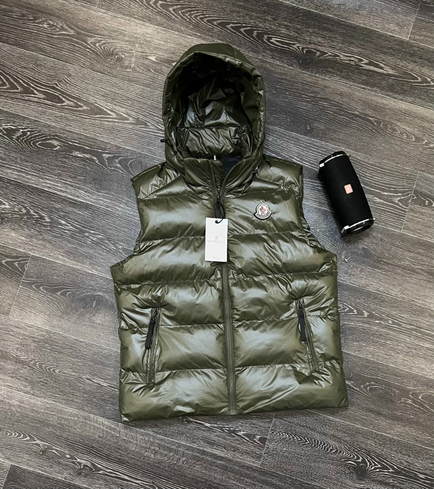 Жилетка зеленая купить в Интернет-магазине Садовод База - цена 2200 руб Садовод интернет-каталог