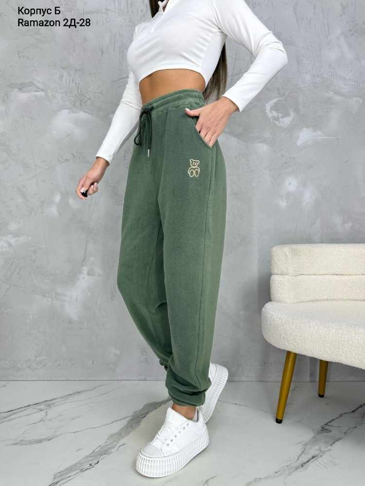Женские брюки зеленые