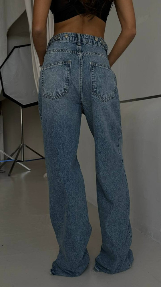 Джинсы синие купить в Интернет-магазине Садовод База - цена 3200 руб Садовод интернет-каталог