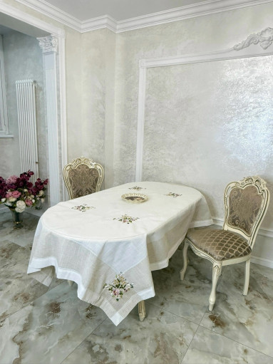 Скатерть льняная в классическом стиле с вышитым цветочным принтом САДОВОД официальный интернет-каталог