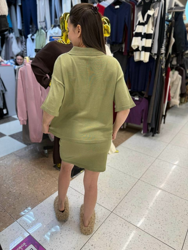 Женский костюм зеленый купить в Интернет-магазине Садовод База - цена 1500 руб Садовод интернет-каталог