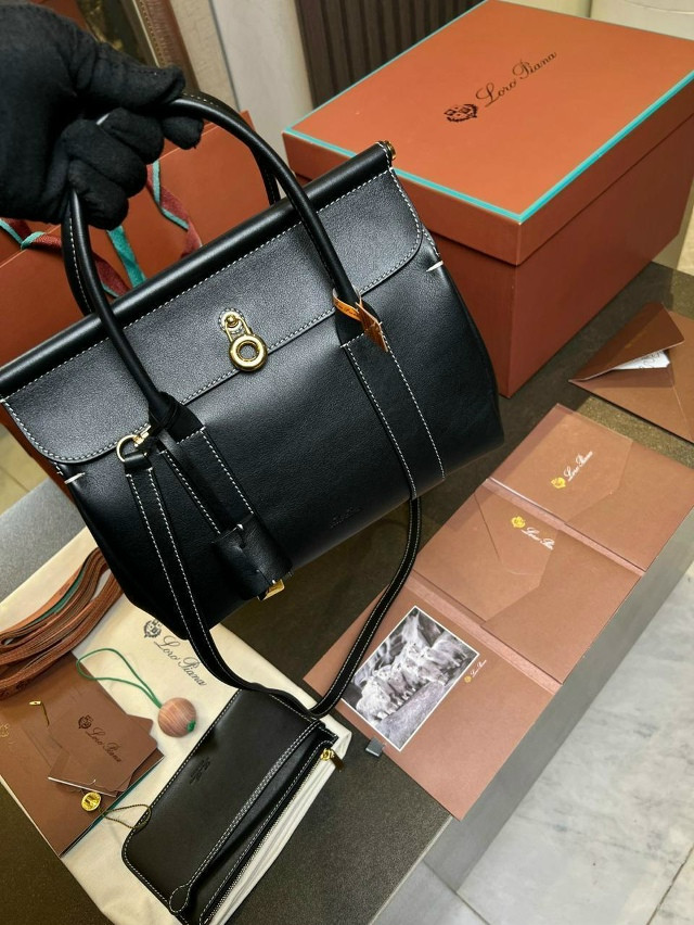 Сумка черная купить в Интернет-магазине Садовод База - цена 32000 руб Садовод интернет-каталог