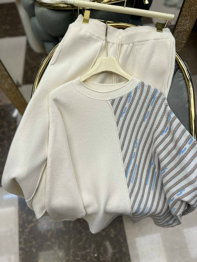 костюм белый купить в Интернет-магазине Садовод База - цена 3900 руб Садовод интернет-каталог