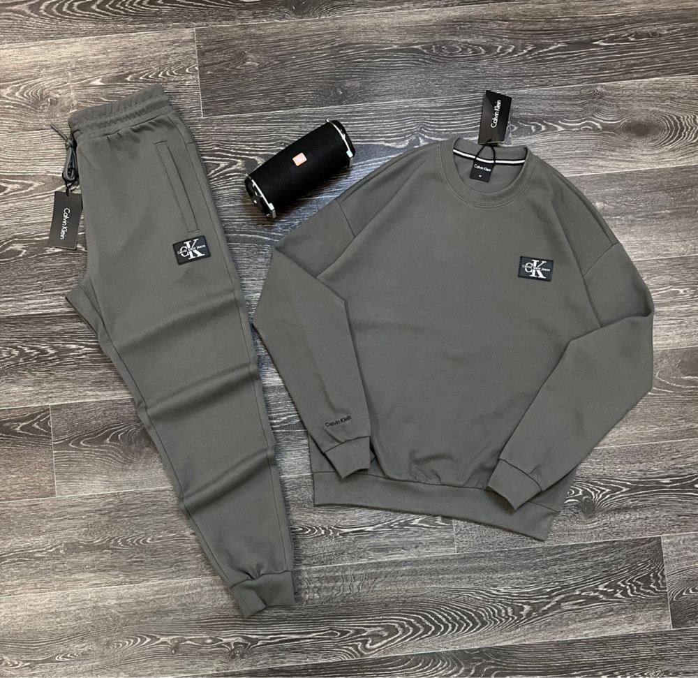 Спортивный костюм купить в Интернет-магазине Садовод База - цена 4200 руб Садовод интернет-каталог