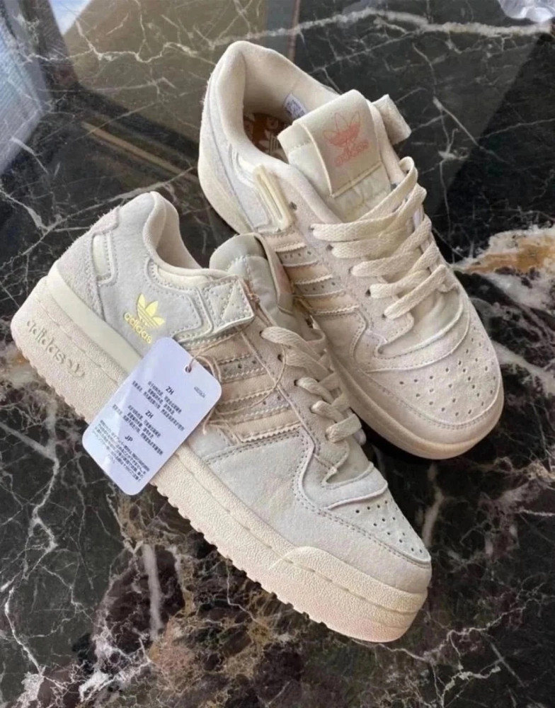 🔹Кроссовки женские 👟 купить в Интернет-магазине Садовод База - цена 1400 руб Садовод интернет-каталог