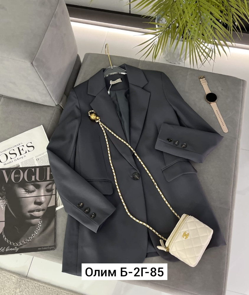 Женский пиджак черный