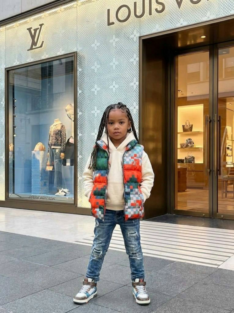 Жилетка хаки купить в Интернет-магазине Садовод База - цена 1899 руб Садовод интернет-каталог