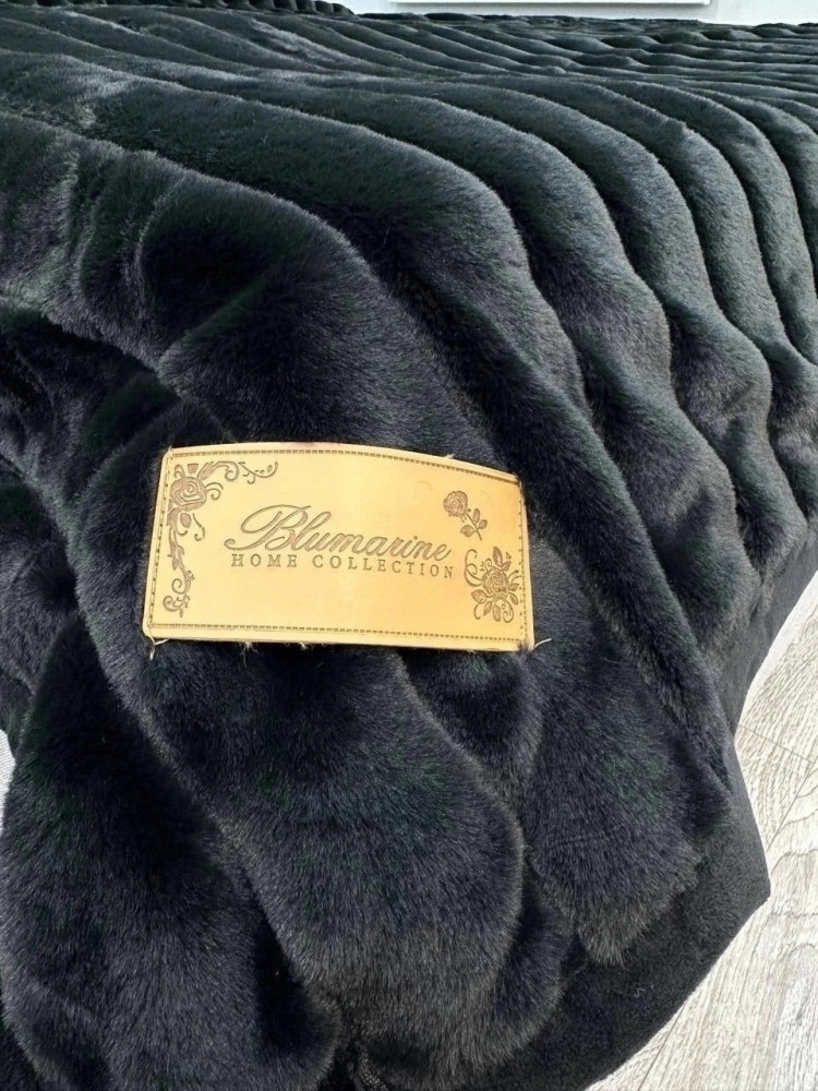 Меховой плед (плед-покрывало) "Кролик" Blumarine оригинального качества купить в Интернет-магазине Садовод База - цена 1100 руб Садовод интернет-каталог