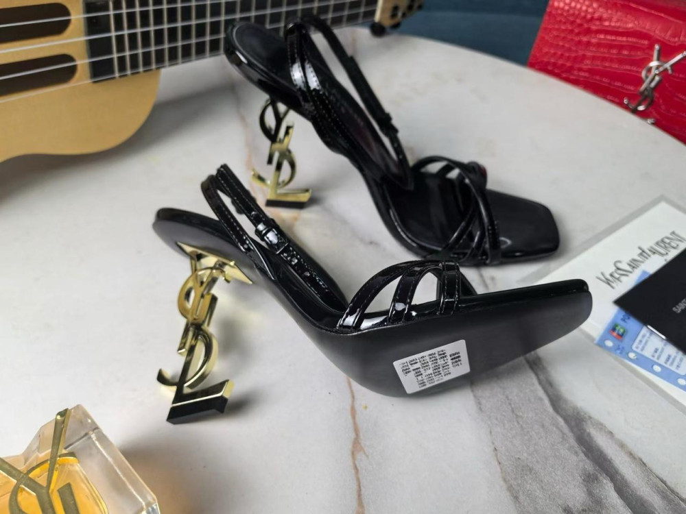 БОСОНОЖКИ НА КАБЛУКЕ купить в Интернет-магазине Садовод База - цена 10000 руб Садовод интернет-каталог