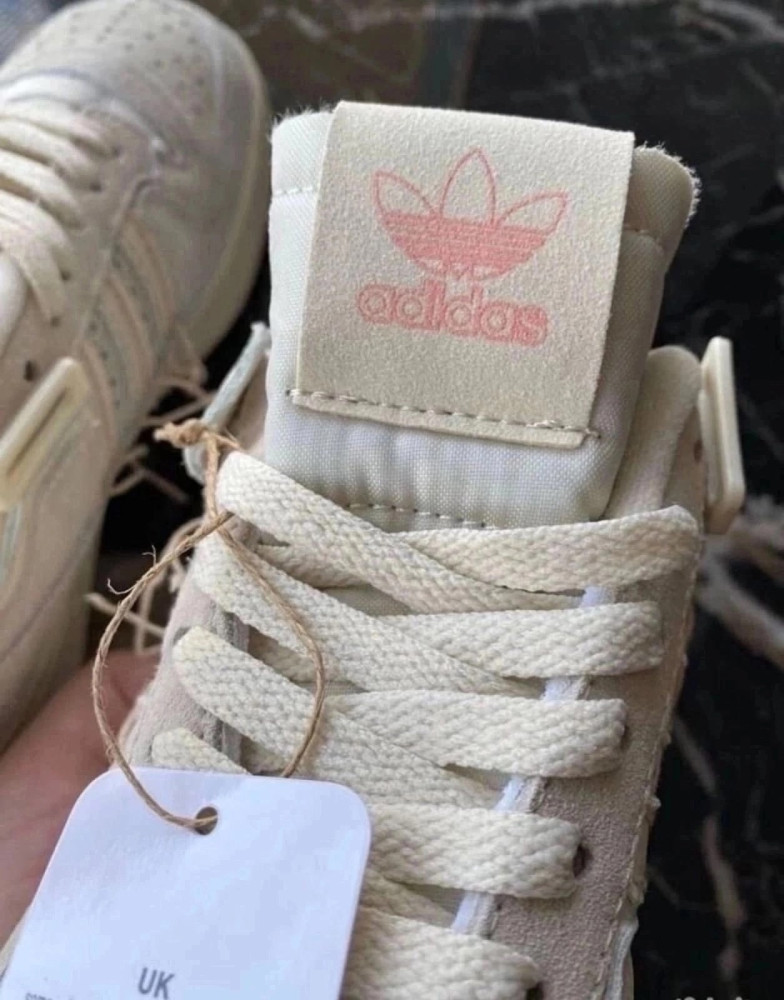 🔹Кроссовки женские 👟 купить в Интернет-магазине Садовод База - цена 1400 руб Садовод интернет-каталог