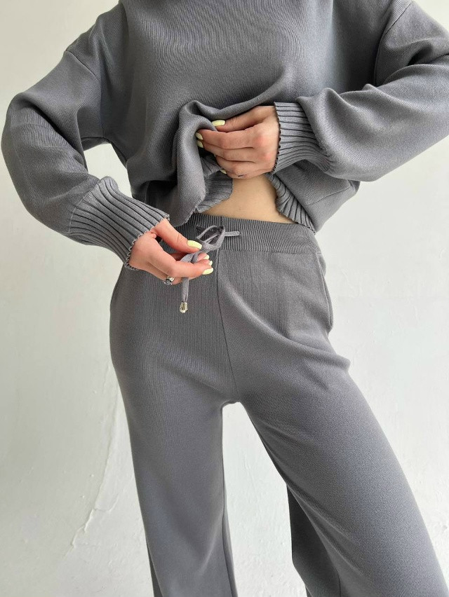 Женский костюм серый купить в Интернет-магазине Садовод База - цена 2150 руб Садовод интернет-каталог