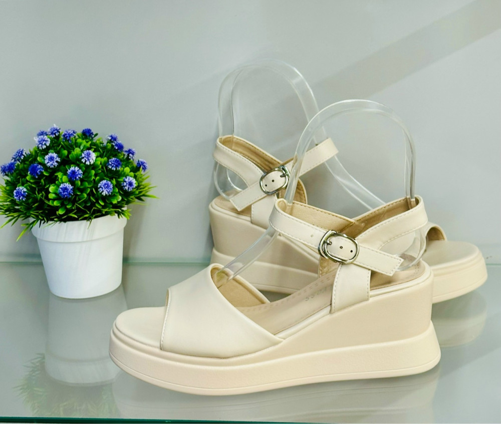 Босоножки женские бежевые купить в Интернет-магазине Садовод База - цена 1400 руб Садовод интернет-каталог