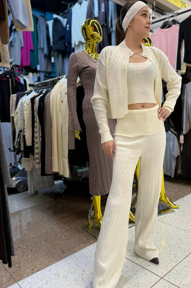 Женский костюм белый купить в Интернет-магазине Садовод База - цена 2400 руб Садовод интернет-каталог