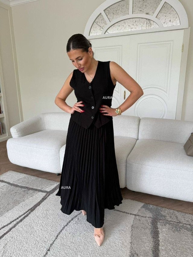 Женский костюм черный