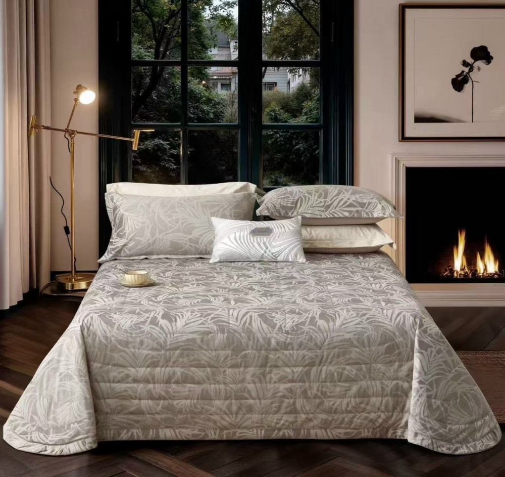 Покрывало с наволочками купить в Интернет-магазине Садовод База - цена 3800 руб Садовод интернет-каталог