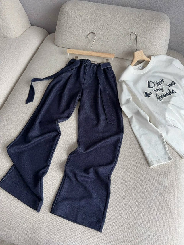 Джинсы темно-синие купить в Интернет-магазине Садовод База - цена 3300 руб Садовод интернет-каталог