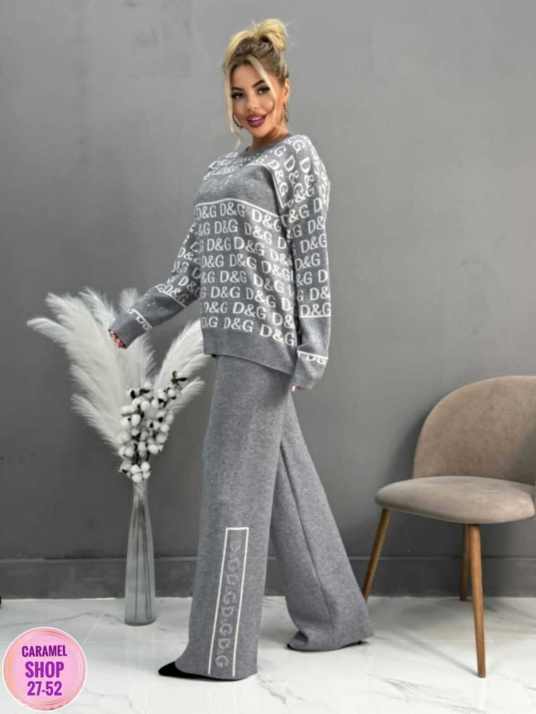 Костюм 2-ка свитер и брюки ОВЕРСАЙЗ купить в Интернет-магазине Садовод База - цена 850 руб Садовод интернет-каталог